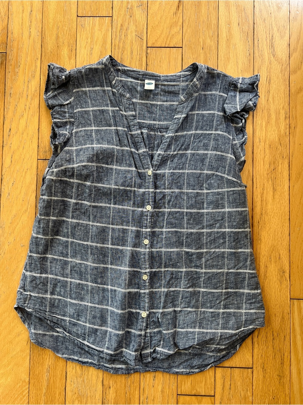 Women’s Navy Blue Button-Front Ruffle Sleeve Top